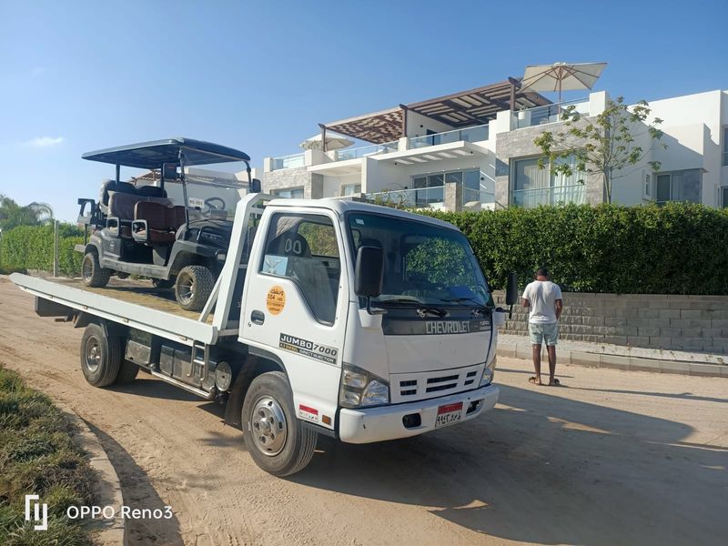 ونش أبيض ينقل عربية جولف - العاشر من رمضان