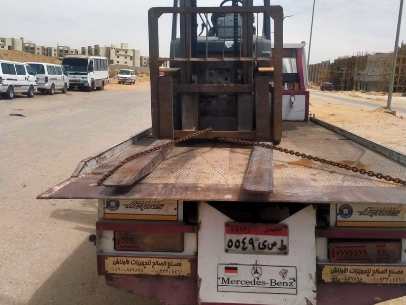 ونش ينقل رافعة شوكية - الإسماعيلية