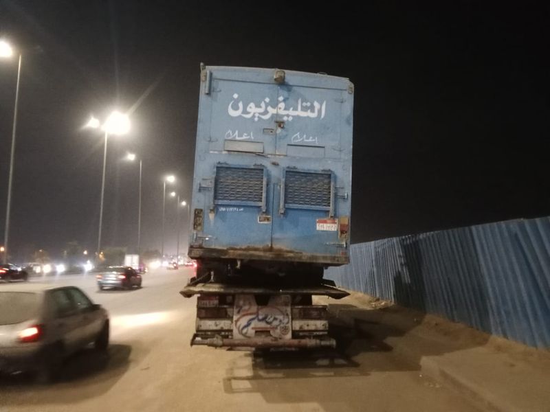 ونش ينقل مقطورة ليلاً - الإسماعيلية