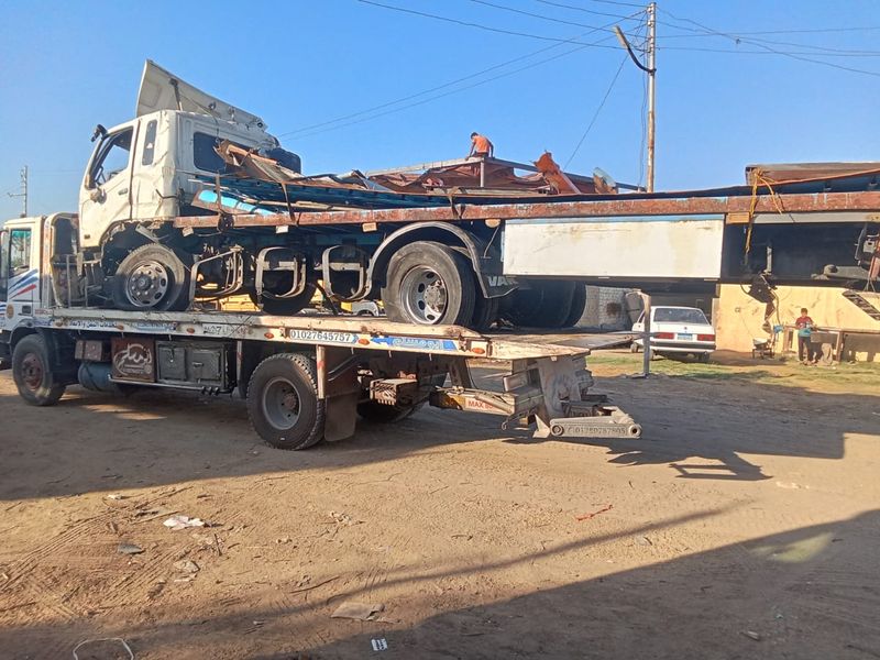 ونش ينقل معدة حمراء وكرفان - الإسماعيلية