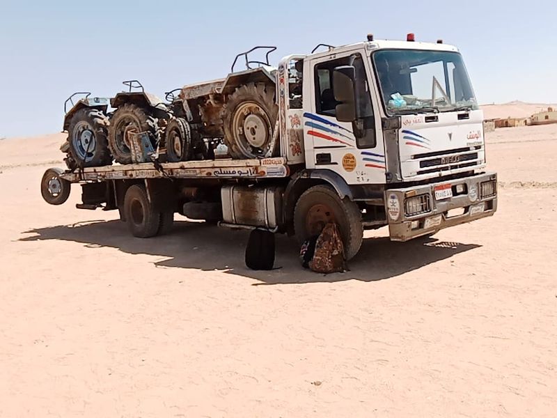 ونش ينقل جرارات قديمة - الإسماعيلية